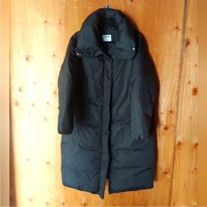 Old Navy Maternity Water-Resistant Long Duvet Black Puffer Coat